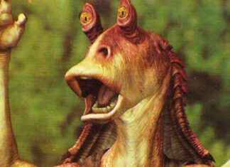 Hugh Grant’s Hilariously Bad Jar Jar Binks Impression news-14112024-153253