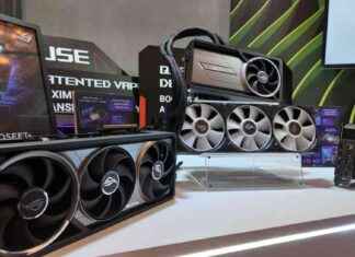 Comparing RTX 5090 Founders Edition vs Asus ROG Astral Cards: Size Matters comparing-rtx-5090-founders-edition-vs-asus-rog-astral-cards-size-matters