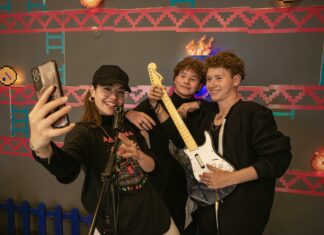 How To Game Share On PS5: Unlock Fun With Friends Today!