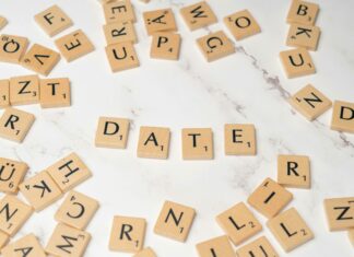 Chiefs and Raiders Game Today: Who Will Dominate the Field?