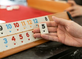 Five Crowns Card Game: Discover Strategies for Unforgettable Fun