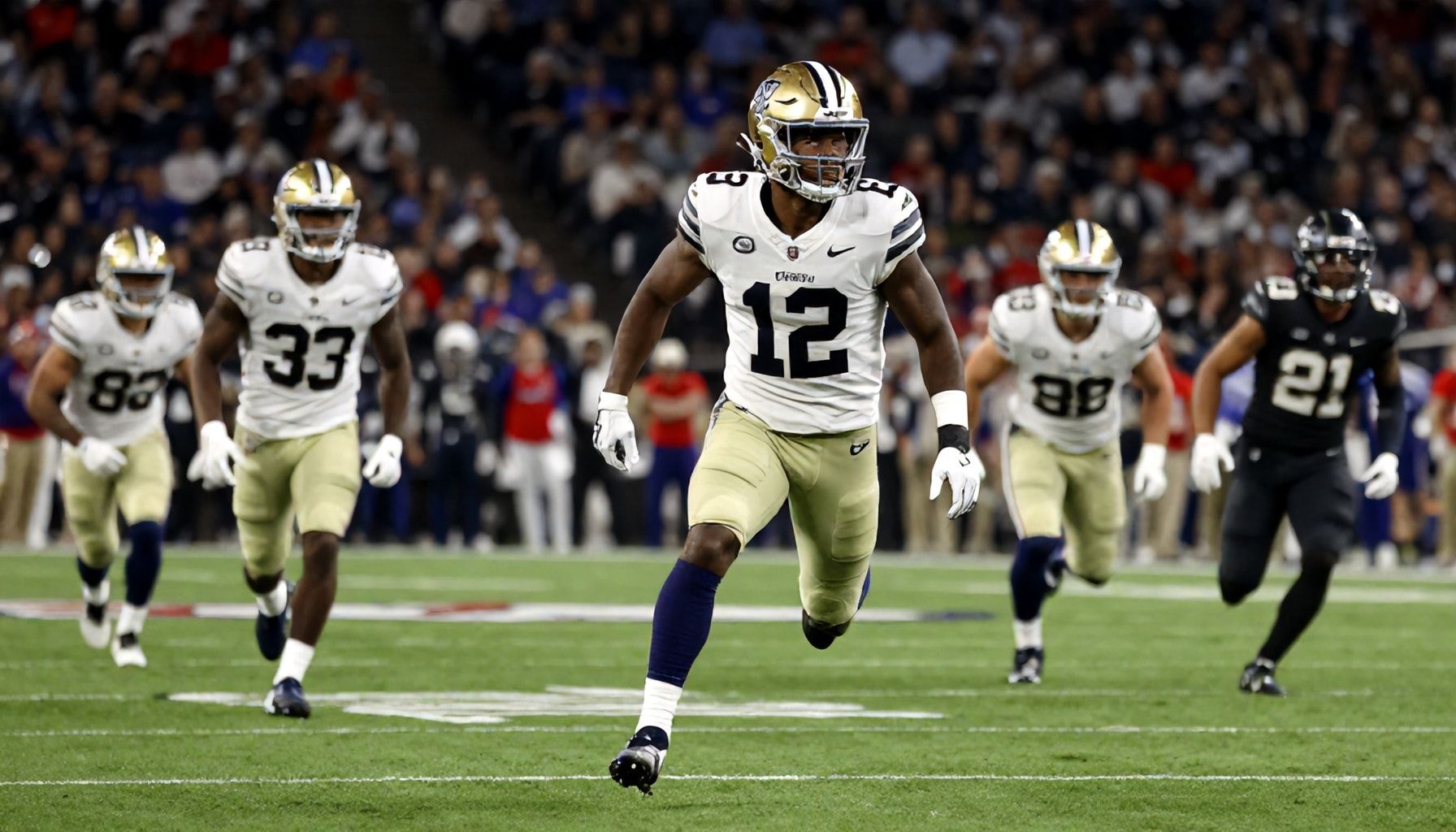 5 Ways to Catch Every Big Play in Tonight’s Top Games*